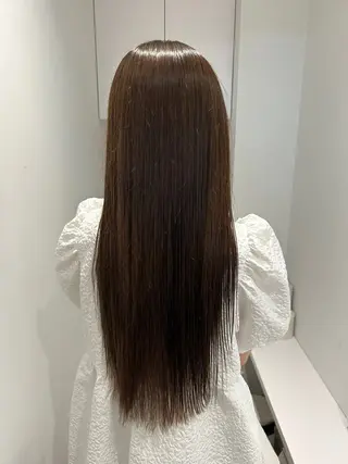 ロング ハルカ 透明感カラー 美髪縮毛矯正🥣のヘアスタイル