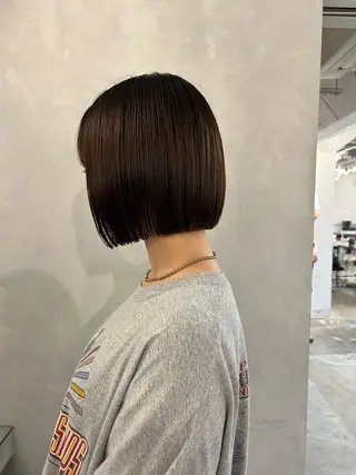 ショート カラー 切りっぱなしBOB 職人💜Anzuのヘアスタイル