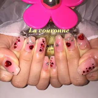 ネイル Lacouronne NATSUMIのネイルデザイン