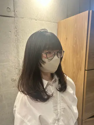 セミロング カラー パーマ 👒oikawa kaede🍃のヘアスタイル