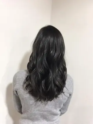 ロング ヤマグチ ヒカルのヘアスタイル