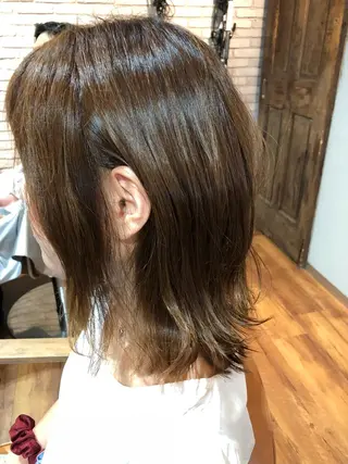 ミディアム 山村 直哉のヘアスタイル