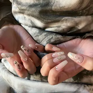 ネイル ＿i nails'のネイルデザイン