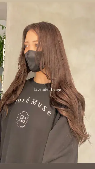 セミロング カラー ミオ💎ショート 透ける暗髪のヘアスタイル