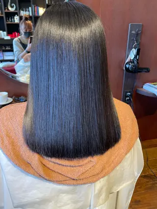 ミディアム パーマ 日高 香織のヘアスタイル