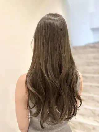 ロング カラー 韓国レイヤー✨ yasuko銀座のヘアスタイル