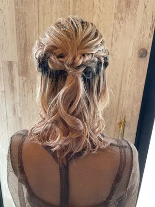 ヘアアレンジ 岡村 真子のヘアスタイル