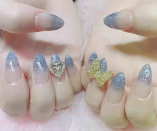 ネイル MoonNail ユリ🌸のネイルデザイン