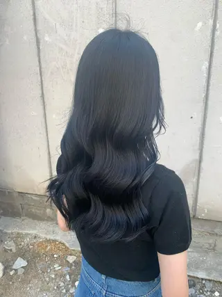 ロング カラー SEAM アキホのヘアスタイル