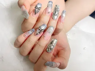 ネイル 🎀ネイルサロン エクラYUI🎀のネイルデザイン