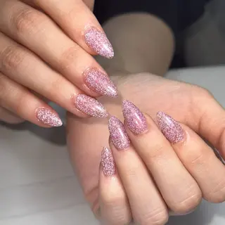 ネイル kiki nailsalon所属・すいか 🍉のネイルデザイン