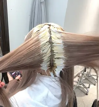 ロング カラー パーマ ヘアアレンジ メンズ ブリーチカラー🤍 颯馬🐈‍⬛のヘアスタイル