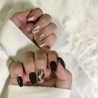 ネイル 𝐍𝐄𝐎 𝐉𝐔𝐑𝐈のネイルデザイン