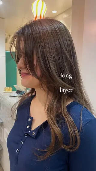 ロング 丸山 愛万音のヘアスタイル