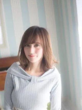 ミディアム カラー パーマ Emerge 渋谷駅 【エマージュ】のヘアスタイル