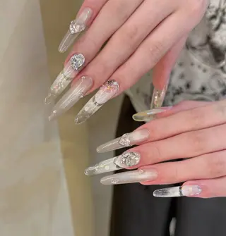 ネイル D-BEAUTY Nailsalonのネイルデザイン