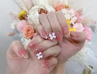 ネイル ✨Nailsalon Vi+✨のネイルデザイン