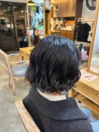 ショート パーマ 松原 樹里のヘアスタイル