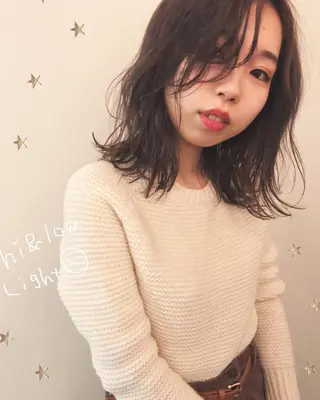 ミディアム カラー 市川 千夏のヘアスタイル