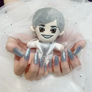 ネイル WISTERIA aisaのネイルデザイン