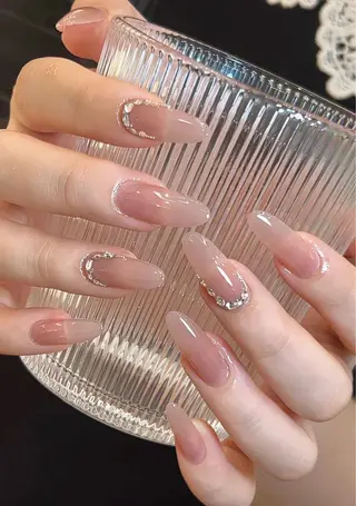 ネイル Lucky. Nail.Salonのネイルデザイン