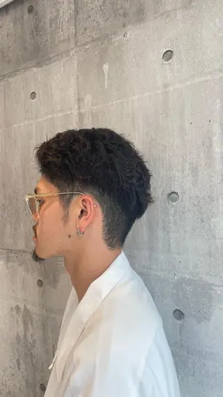 メンズ ハイトーンカラー✨️ 艶カラー特化Amiのヘアスタイル