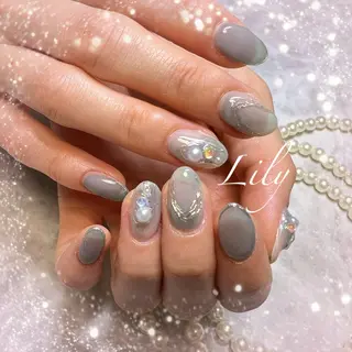 ネイル Lily*nail 🌻Mii🌻のネイルデザイン