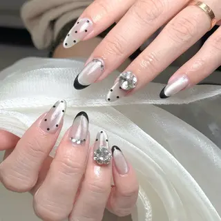 ネイル Maggie Nail🦩のネイルデザイン