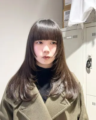 カラー 透明感ベージュ🤎 ナチュラルレイヤーのヘアスタイル