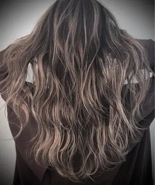 セミロング カラー Seventh Senseのヘアスタイル