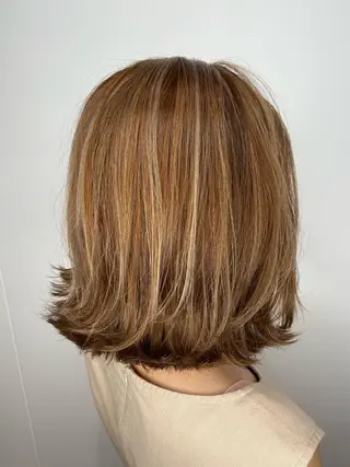 ミディアム カラー デザインカラーウルフ 宙也のヘアスタイル