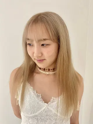 ロング カラー ベージュ/アレンジ /横浜/杉本千夏のヘアスタイル