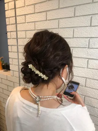 ヘアアレンジ 艶カラー🩵💛 NANAのヘアスタイル