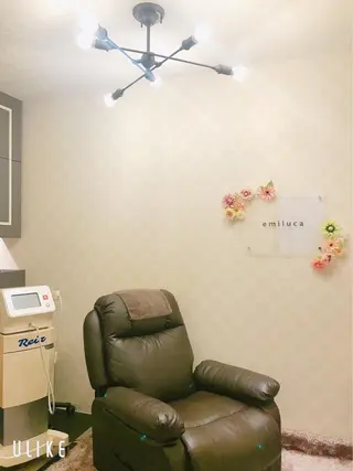 emiluca西目/ 毛穴洗浄/細胞美容のエステ・リラクイメージ