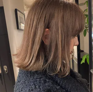 カラー ボブ　ショート 特化 迫田紘史のヘアスタイル