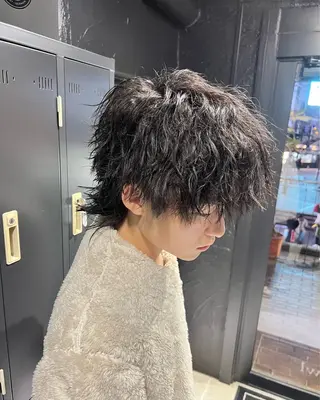 ミディアム パーマ メンズ 【フェザーパーマ】 【縮毛矯正】鶴田文のヘアスタイル