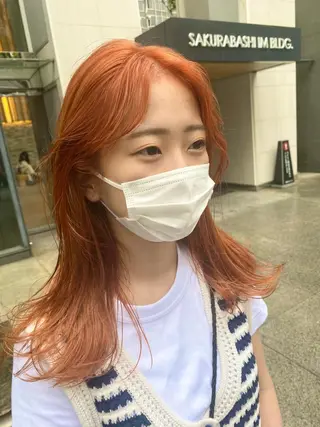 セミロング デザインカラー/ボブ ブリーチカラー/ユリのヘアスタイル