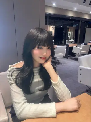 ロング カラー 柿田人和／韓国 ／ワンホンヘアのヘアスタイル