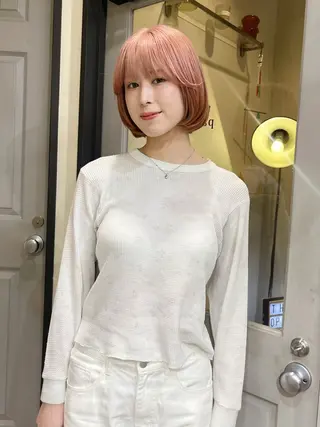 ミディアム 韓国アンニュイ/ アミのヘアスタイル