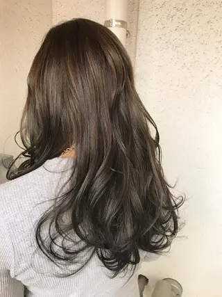 ロング カラー 古田 昂也のヘアスタイル