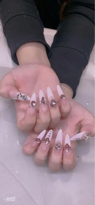 ネイル エムズ ハヤシのネイルデザイン