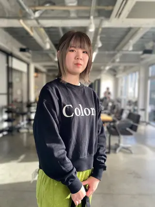 ミディアム カラー KOOKI スティードトーキョーのヘアスタイル