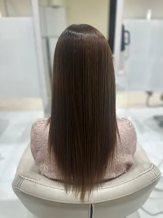 セミロング スガト 🎨透明感カラー✨️のヘアスタイル