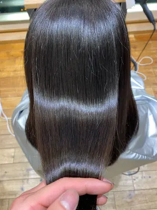セミロング 新宿/レイヤー 顔周りカット溝手優太のヘアスタイル