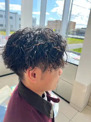 ショート パーマ メンズ Oops旧TABOO 早野太郎のヘアスタイル