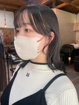 ミディアム カラー 顔周りカット 【オノザワリョウ】のヘアスタイル