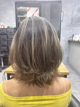 ミディアム カラー 加藤 琢也のヘアスタイル