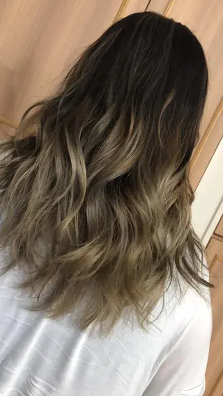 セミロング カラー 🌼圧倒的な口コミ数 BRAVE柏東口のヘアスタイル