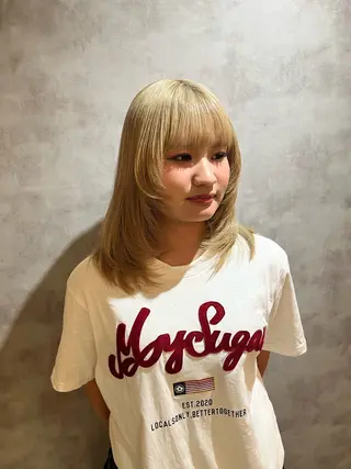 セミロング 外国人風レイヤー パーマYukiのヘアスタイル