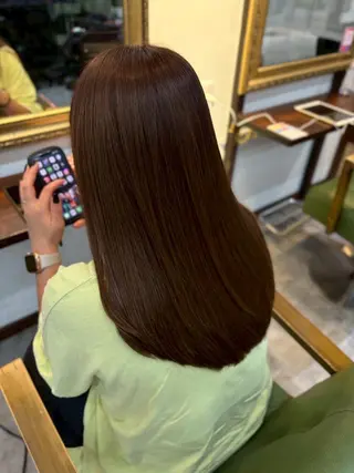 ロング newi saLyu ネウィ　サリューのヘアスタイル